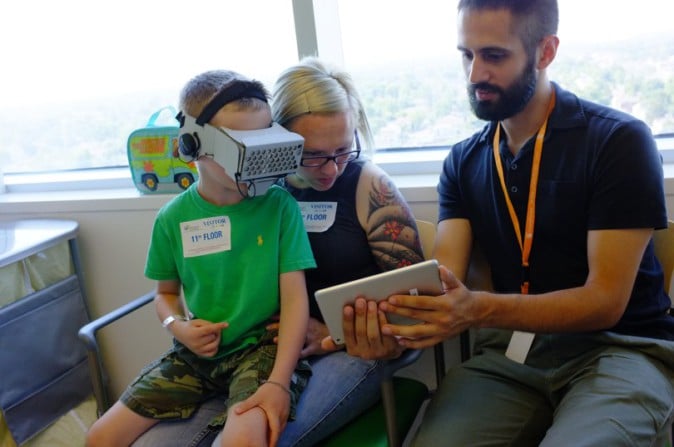 医療用VRゲーム開発 VRで痛みや不安から気をそらす | Mogura VR