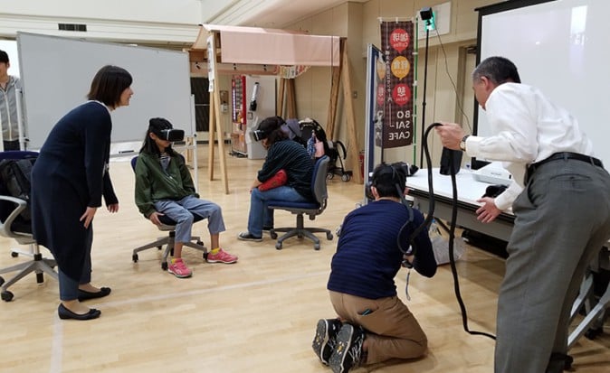 避難訓練をVRで"自分ごと"に、リアルで緊張感のある「VR現場体感訓練システム for 防災」 | Mogura VR