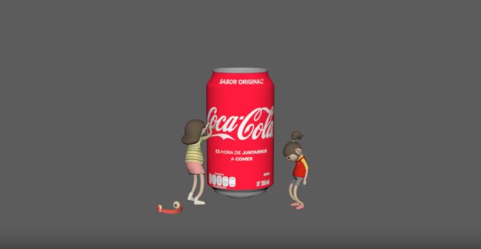 缶をスキャンするとキャラクターが机の上で寸劇 コカ・コーラの新たな試み | Mogura VR