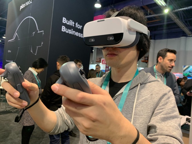 Oculus Questの対抗馬なるか 一体型VRヘッドセット「Pico Neo 2」体験レポ | Mogura VR