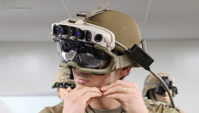 米軍の「HoloLens 2」大規模導入が量産フェーズに移行、契約金額は最大2兆円超 | Mogura VR