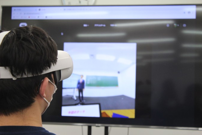 ドワンゴの「VR授業プログラム」で学びは変わるのか 実際に体験してみて分かったこと