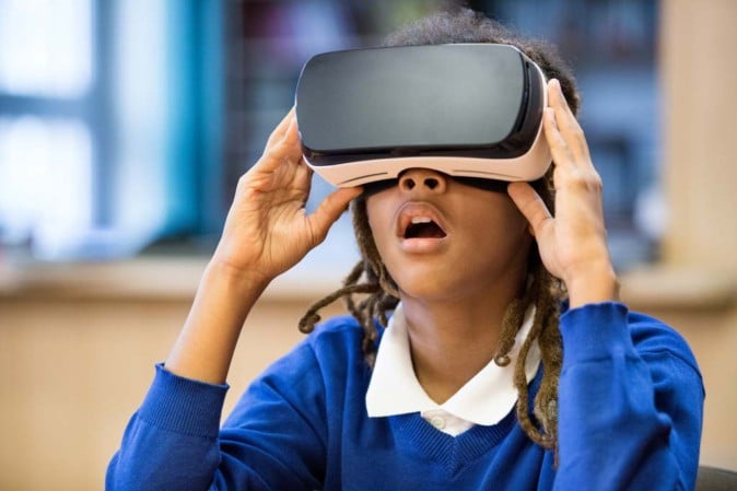 VRで子どもの痛み・不安を軽減 ロサンゼルス小児病院が研究結果を発表 | Mogura VR