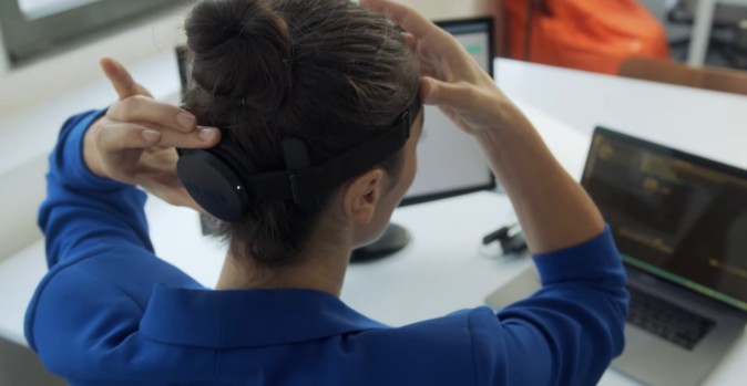 Snapが脳波コントロールデバイスのNextMindを買収、BCI技術は「Spectacles」に組み込まれるか | Mogura VR